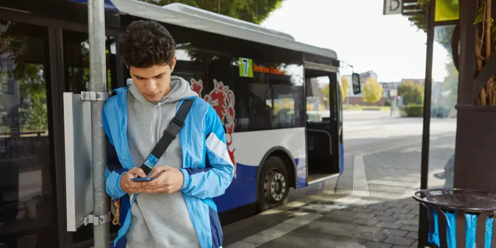 Zuyd Hogeschool student bus wachten studentlife