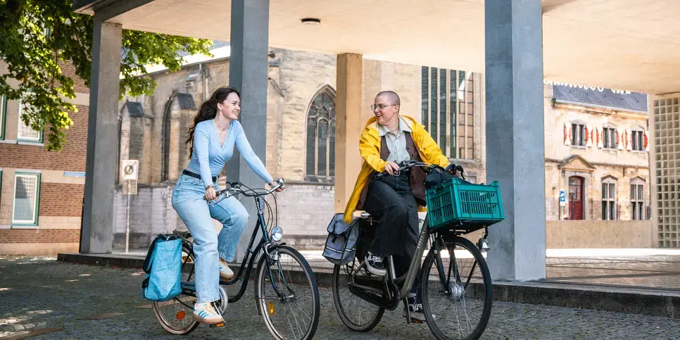  Zuyd Hogeschool studenten fietsen maastricht