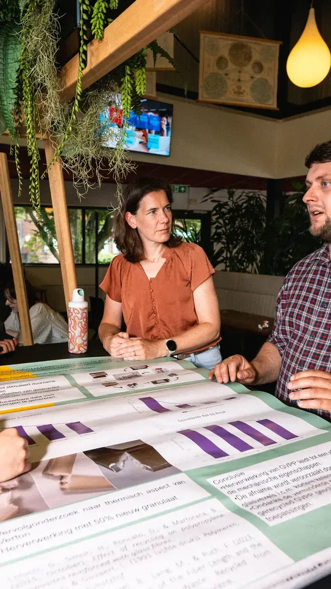 Vergadering Gesprek Lachend Zuyd Hogeschool Maastricht