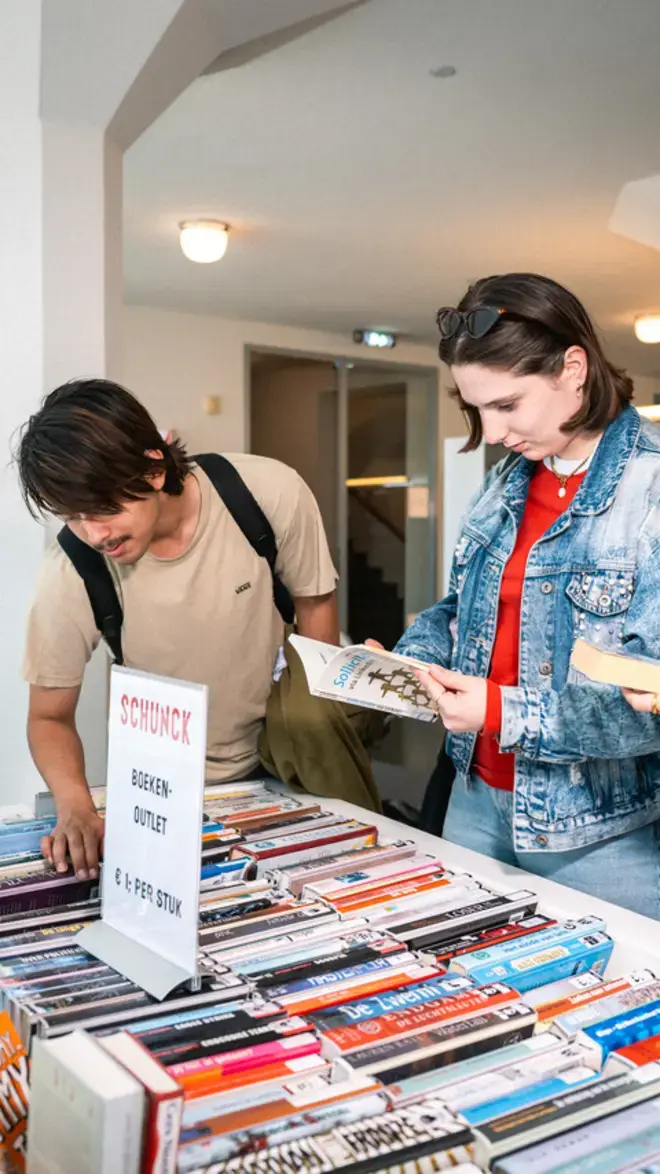 Slices of student life glaspaleis