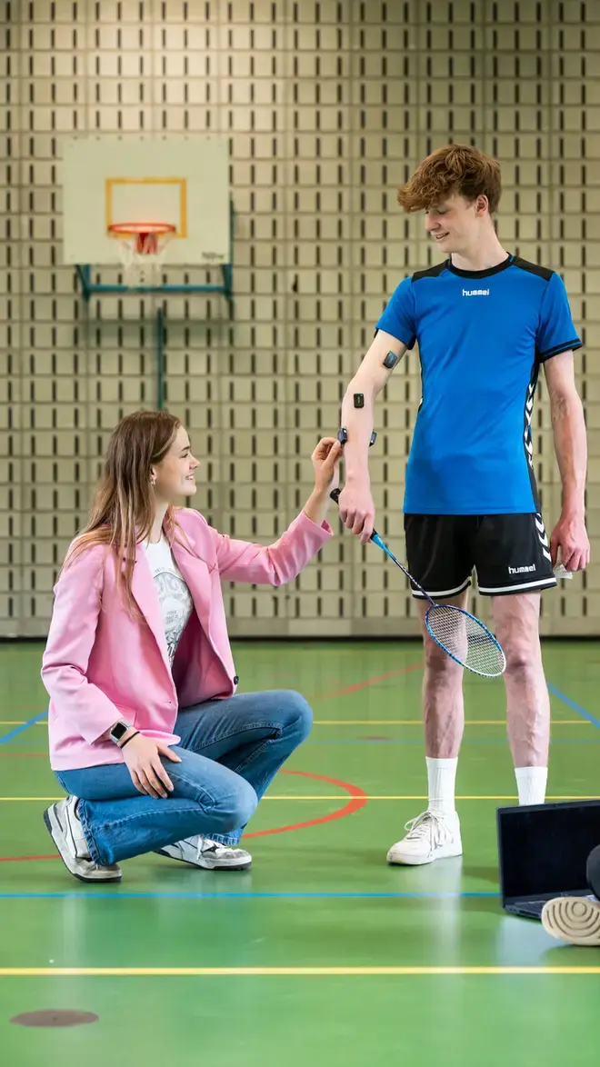 Mens en Techniek - studenten in sportzaal