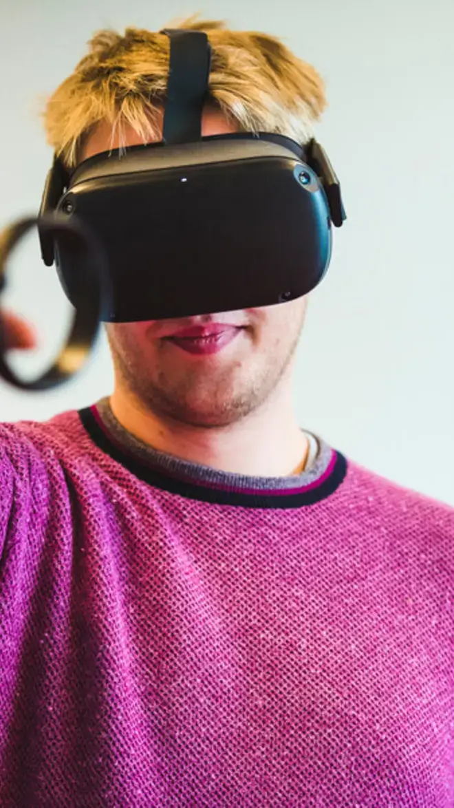 Zuyd_CMD_virtual_reality_bril.jpg