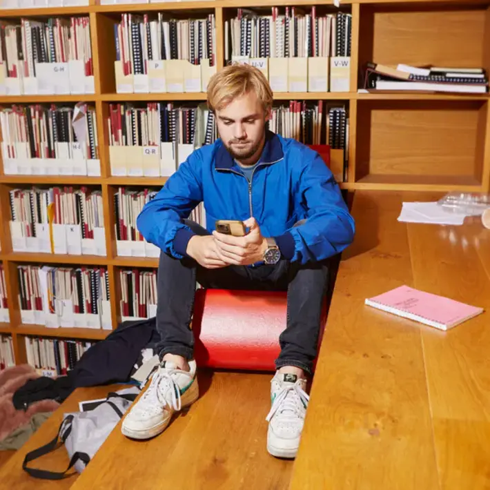 Zuyd Hogeschool student biobliotheek trap studentlife