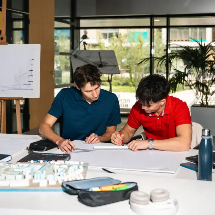 circular cities and communities - studenten aan het werk