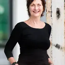 Gerrie Bours Professional