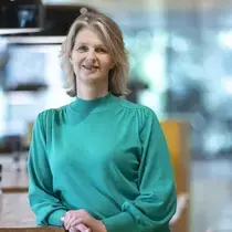 Pauline van Dorssen 750x500.jpg