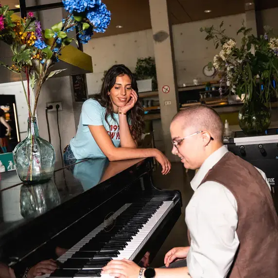 Piano Muziek Bloemen Zuyd Hogeschool Maastricht