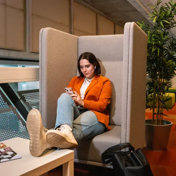 Cubicle Laptop Lezen Zuyd Hogeschool Heerlen