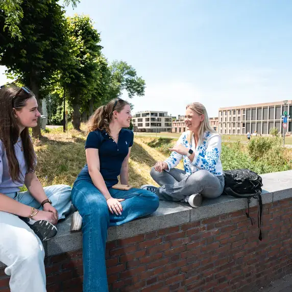 Park Bankje Glimlach Zuyd Hogeschool Sittard