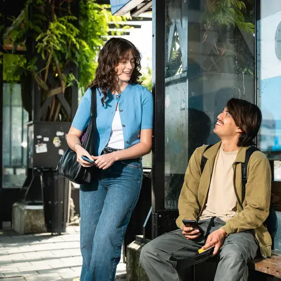 Bushalte Wachten Samen Zuyd Hogeschool Heerlen