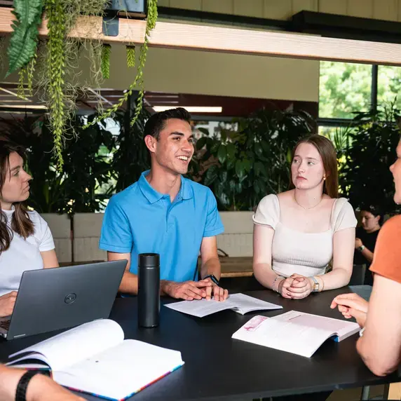 Vergadering Overleg Laptop Zuyd Hogeschool Maastricht