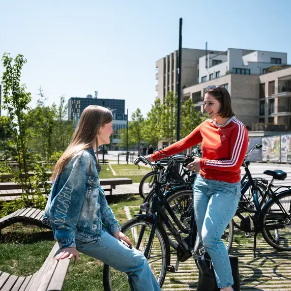 Fietsenrek Lachend Samen Zuyd Hogeschool Heerlen