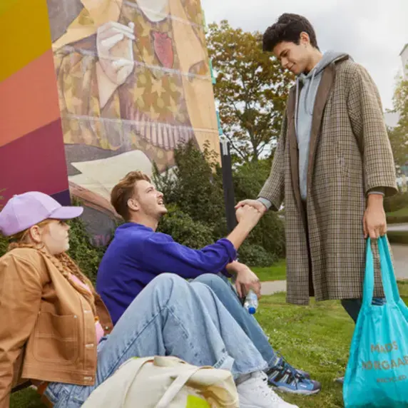 Zuyd Hogeschool studenten park ontmoeting studentlife