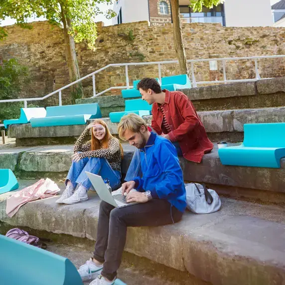 Zuyd studentlife buiten studeren