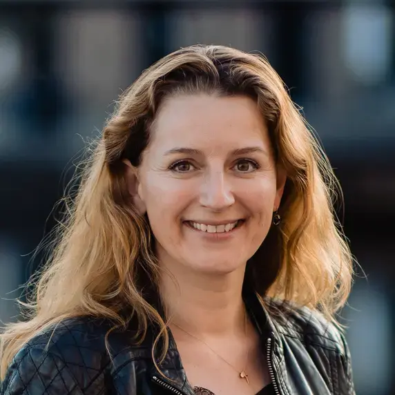 Antoinette-Hoek_Human Behaviour- artikel-zuydprofessional