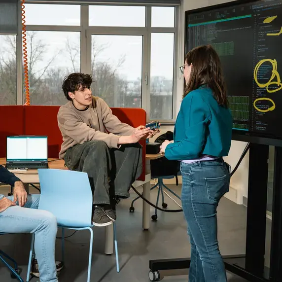 Computer Science - studenten samenwerken.