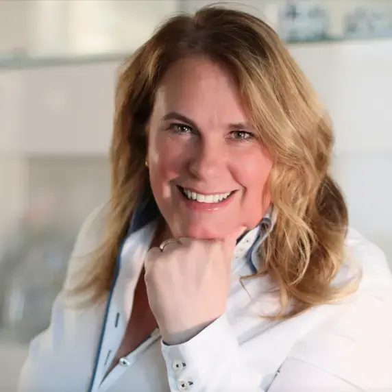 Angelique Baguette - Dienst Marketing en Communicatie Zuyd Hogeschool.png