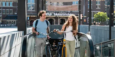 Fiets Brug Lopend Zuyd Hogeschool Internationaal