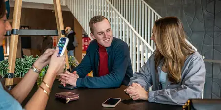 Commerciele Economie - studenten in overleg