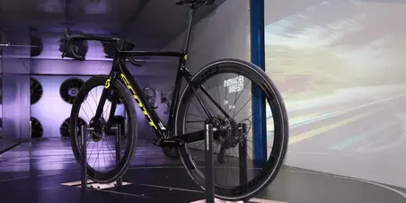 Fiets in windtunnel.jpg