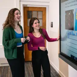 Internationale communicatie en talen meiden