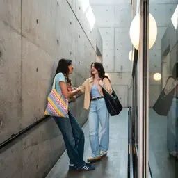 Gang Gesprek Spiegelwand Zuyd Hogeschool Maastricht