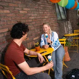 Terras Gesprek Muurdecoratie Zuyd Hogeschool Sittard