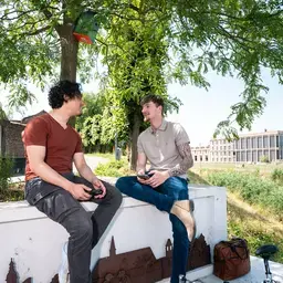 Park Bankje Gesprek Zuyd Hogeschool Sittard