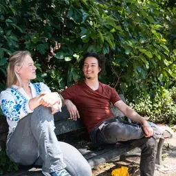 Park Bankje Glimlach Zuyd Hogeschool Sittard