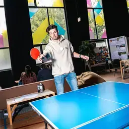 Zuyd Hogeschool student pingpong studentlife opleidingen