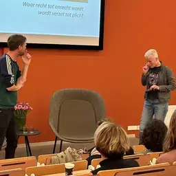 Ellie Lust 1 750x500.jpg