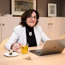 Saskia Brandt aanvaardt leerstoel UM.jpg