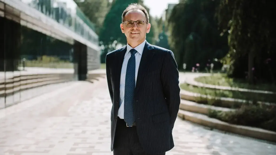 Hans Vossen_RvT_lr.jpg