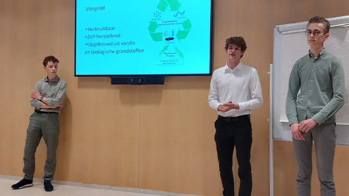 Scheikundeolympiade I 750x500 (2).png