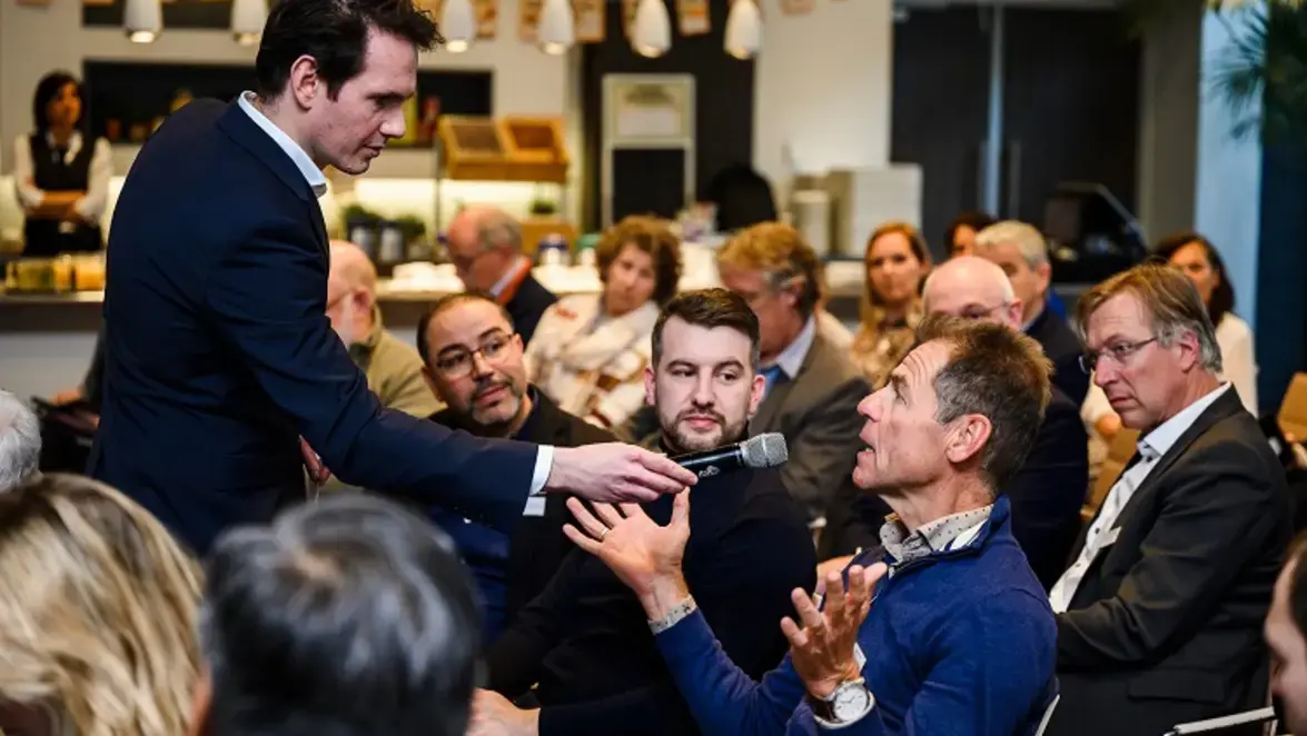 Verkiezingsdebat e.jpg