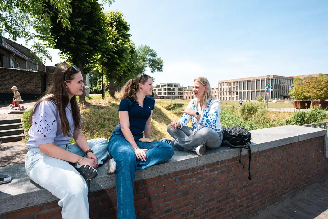 Park Bankje Glimlach Zuyd Hogeschool Sittard